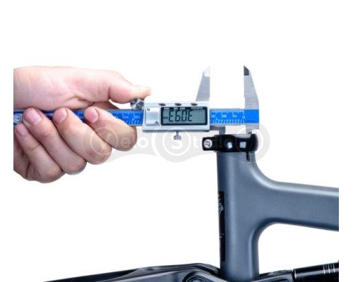 Цифровой штангенциркуль Park Tool DC-2