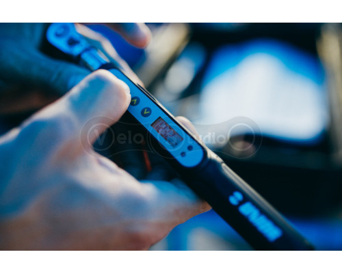 Динамометрический ключ Unior Tools 4.2-85 Nm электронный