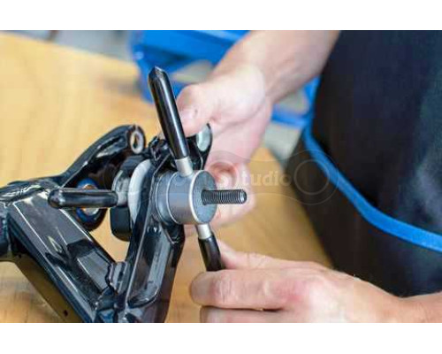 Універсальний набір Unior Tools 623301 для запресування підшипників