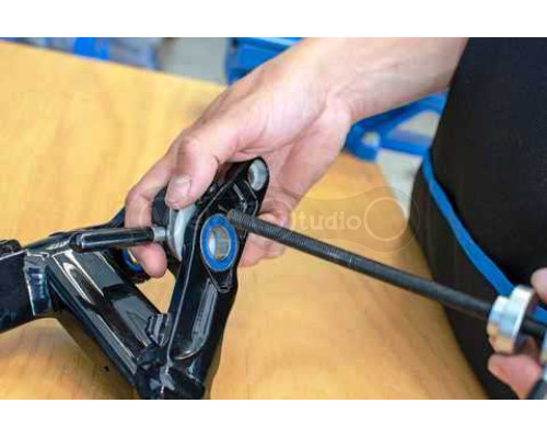 Універсальний набір Unior Tools 623301 для запресування підшипників