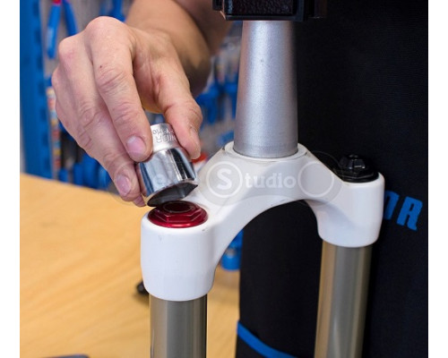 Торцева головка Unior Tools для вилок амортизаційних 30 мм