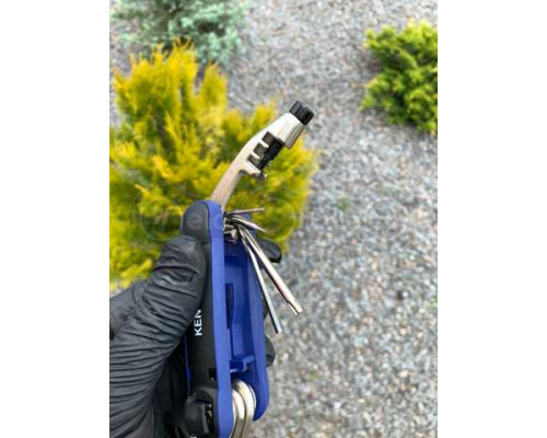 Мультитул KEN TECH KL-9804C 15 функций: шестигранники, отвертки, выжимка цепи