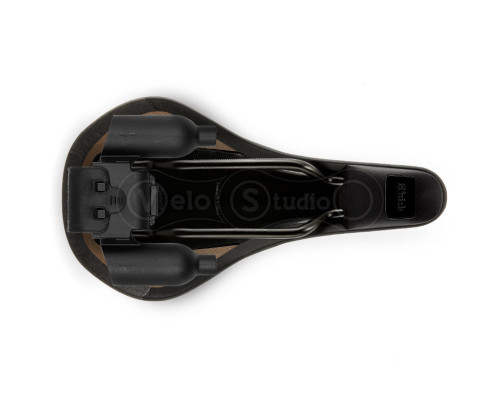 Сідло Fizik Gravita Alpaca + carriage kit - 251x130 мм, Enduro, Downhill, 362гр. black