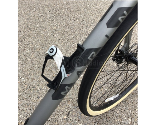 Фляготримач ELITE PRIA PAVE чорний