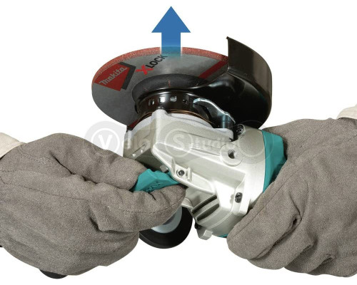 Аккумуляторная болгарка Makita X-LOCK XAG26Z (DGA521Z) 18V