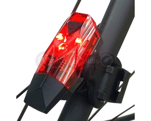 Мигалка задняя Infini MINI LAVA I-261R, 3 диода, 4 режима, USB кабель, с крепл.