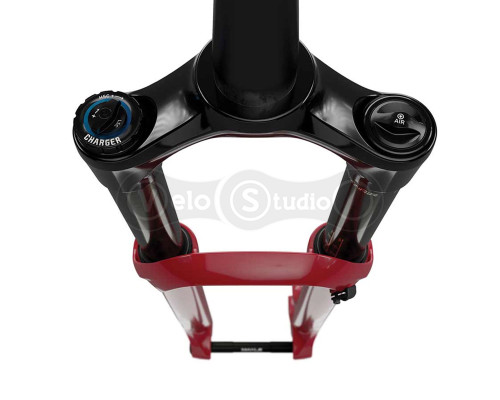 Вилка Rock Shox LYRIK Ultimate RC2 29 Boost 15x110 мм ход 160 мм Red