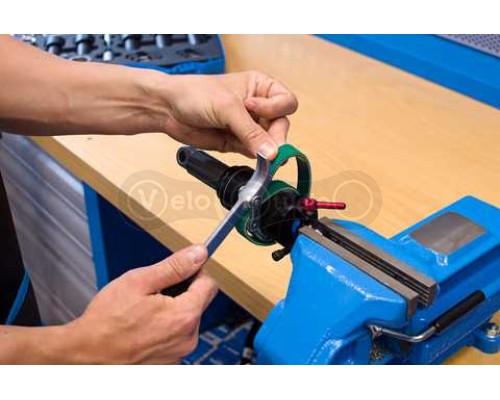 Съёмник Unior Tools колбы амортизатора (хлыст)