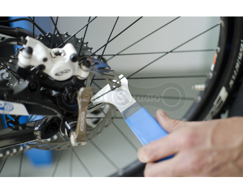 Инструмент Unior Tools для выравнивания ротора