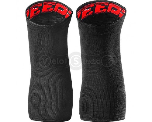 Дитячі наколінники TLD Youth Speed Knee Sleeve [Black] YLG