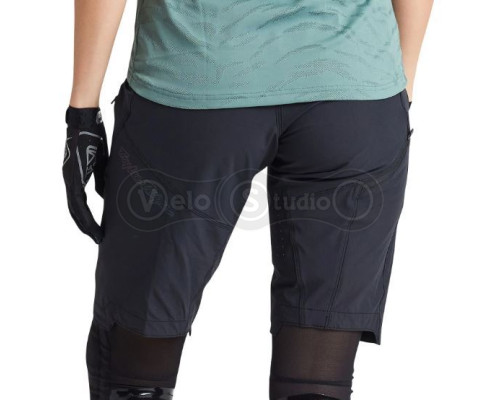 Жіночі вело шорти TLD WMNS Llilium Short Shell [BLack] XS