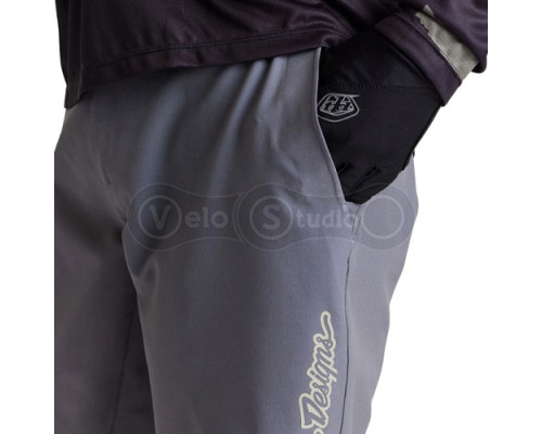Вело шорты TLD Flowline Superlyte Short Mono [Charcoal] 32