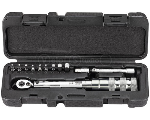 Динамометрический ключ Synpowell TW-06D24