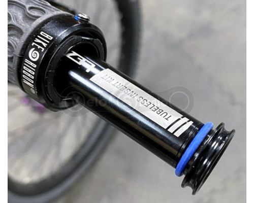 Мультитул LEZYNE Tool Insert Kit Medium в ручку руля