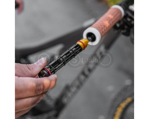 Мультитул LEZYNE Tool Insert Kit Medium в ручку руля