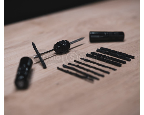 Ремонтный набор для бескамерки HUTCHINSON TIRE REPAIR PLUG