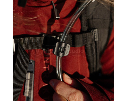 Магнітне кріплення шланга гідратора FIDLOCK Tube Clip M - 11мм., чорний