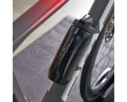 Фляга с магнитом и базой FIDLOCK TWIST bottle 590мл., черный