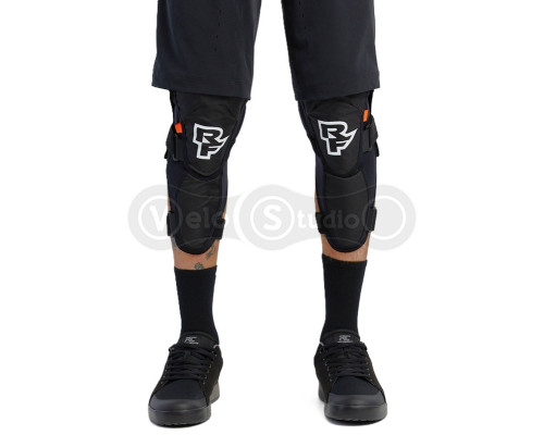 Вело наколінники RACE FACE Ambush Leg Stealth розмір M