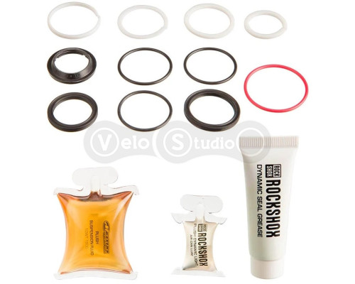 Сервісний набір RockShox Full Service Kit (200 Hour/1 Year) (Trek Isostrut, A1+)
