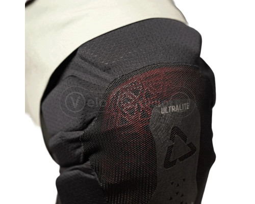 Вело наколінники LEATT ReaFlex UltraLite EXT Knee Guard [Black], Medium