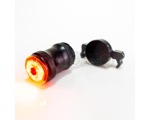 Задняя мигалка LEZYNE Lezyne Saddle Drive REAR чёрная 250 люмен Y19