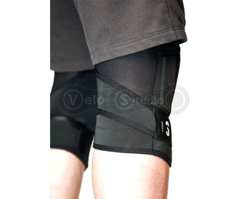 Вело наколінники BLUEGRASS 3Straps Knee Protector CE L