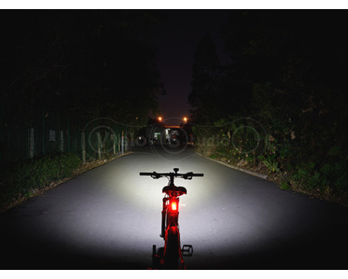 Велосипедная фара Ravemen PR2400 USB 2400 Люмен (беспроводная кнопка в комплекте)