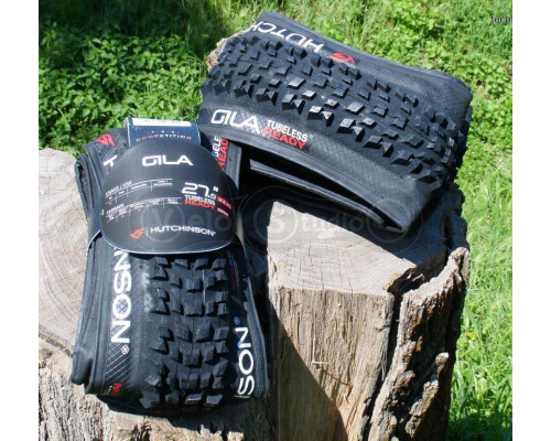 Вело покрышка Hutchinson Gila 27,5x2,10 TS TL