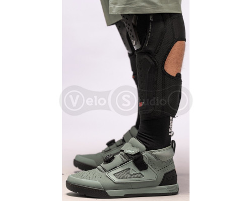 Вело наколінники LEATT 6.0 EVO EXT Knee Guard [Black], Medium