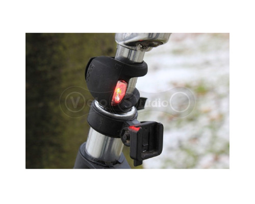 Мигалка задня Knog Frog Strobe Rear 2.5 Lumens Black