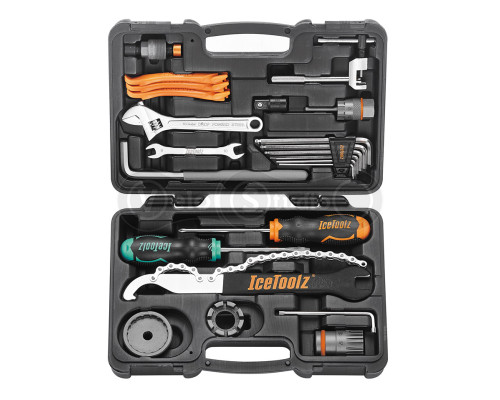 Кейс Ice Toolz 82F4 с инструментами ESSENCE