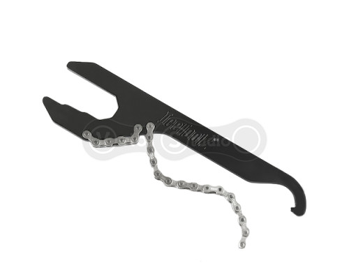 Ключ Ice Toolz 06C3 для рулевой 30x32x36mm со съёмником локрингов и хлыстом