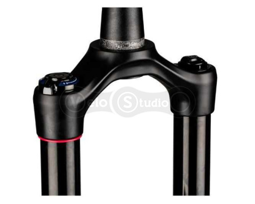 Вилка Rock Shox Yari RC Solo Air 27,5 150 мм ось 15 мм