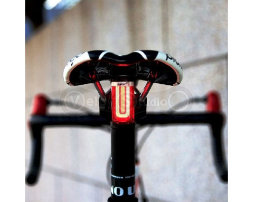 Задній ліхтар INFINI Tron I-280R USB 7 функцій