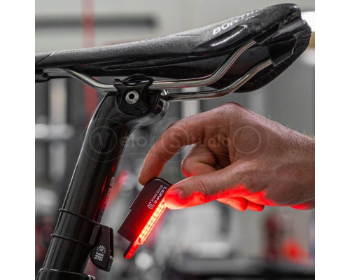 Задняя мигалка Lezyne Stick Drive Rear 30 LM USB