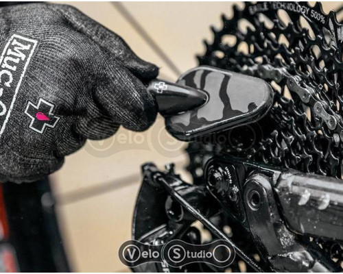 Щётка Muc-Off Detailing Brush для мелких узлов велосипеда